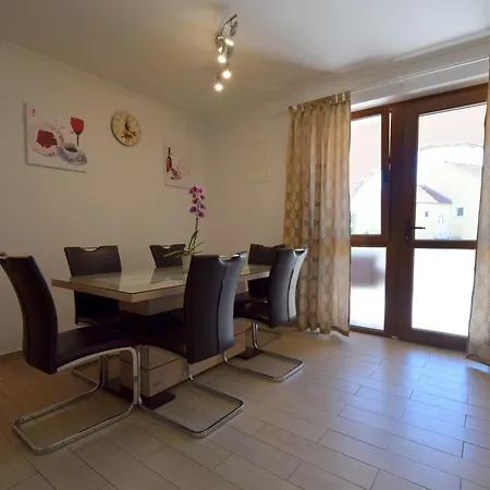 Skrabonja 3 By Interhome Apartman Čižići