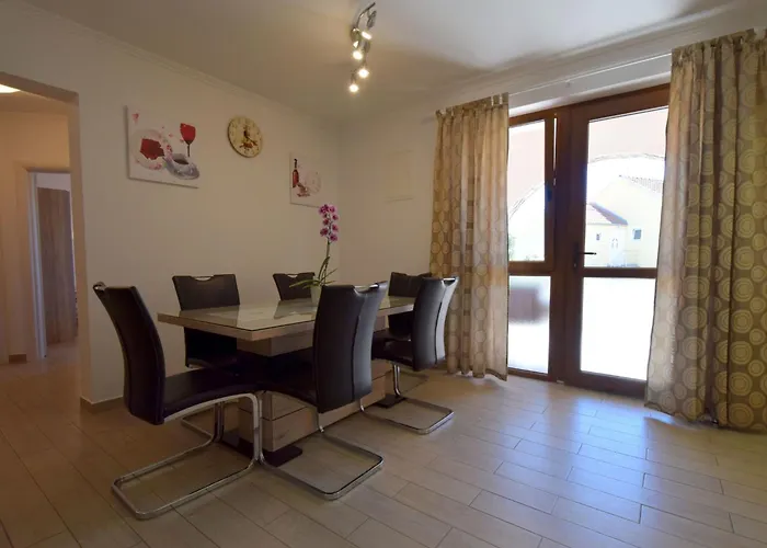 Skrabonja 3 By Interhome Apartman Čižići