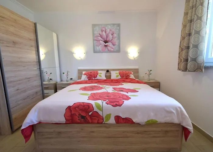 Skrabonja 3 By Interhome Apartman