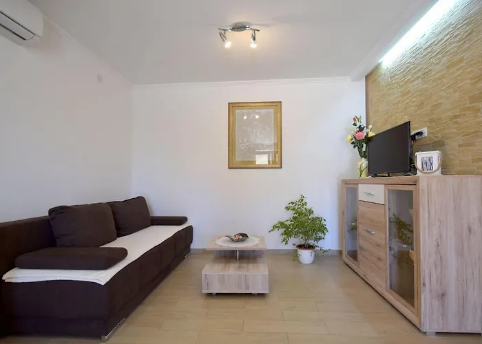 Skrabonja 3 By Interhome *